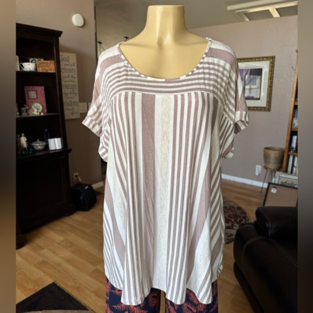 C’est Cool tan, beige & white striped short sleeve blouse-XXL